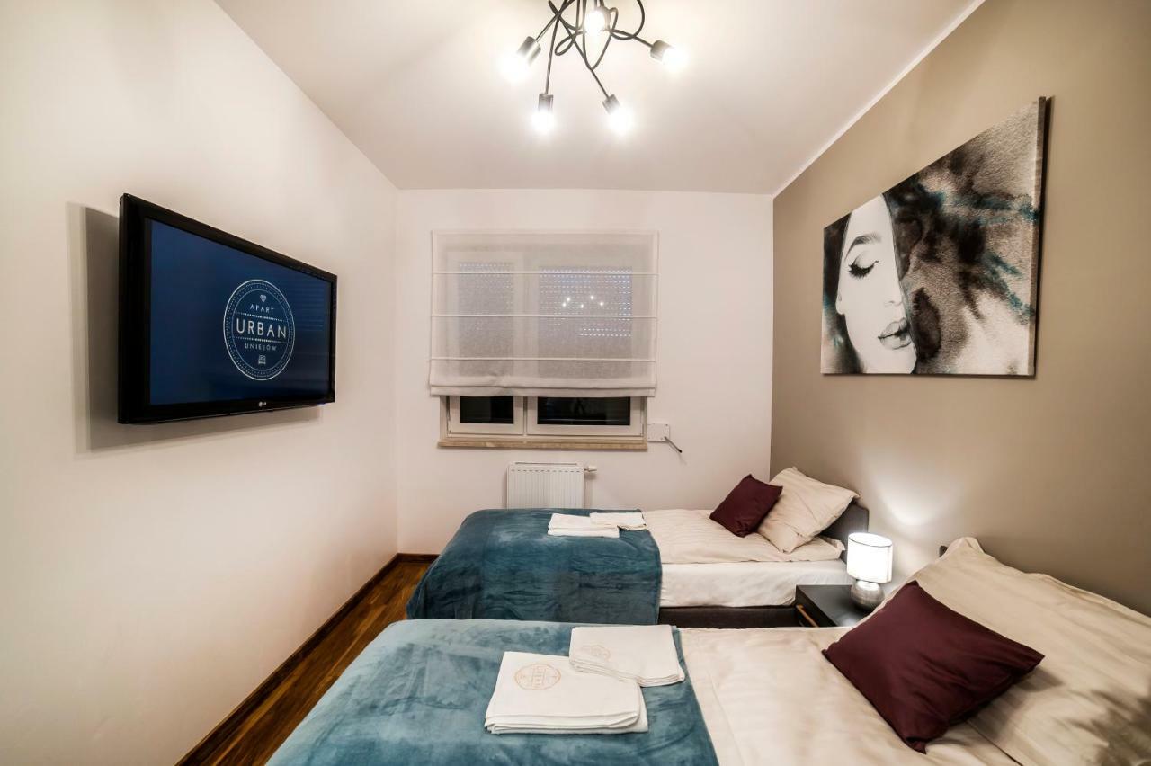 Urban Apart Uniejow Apartment Luaran gambar