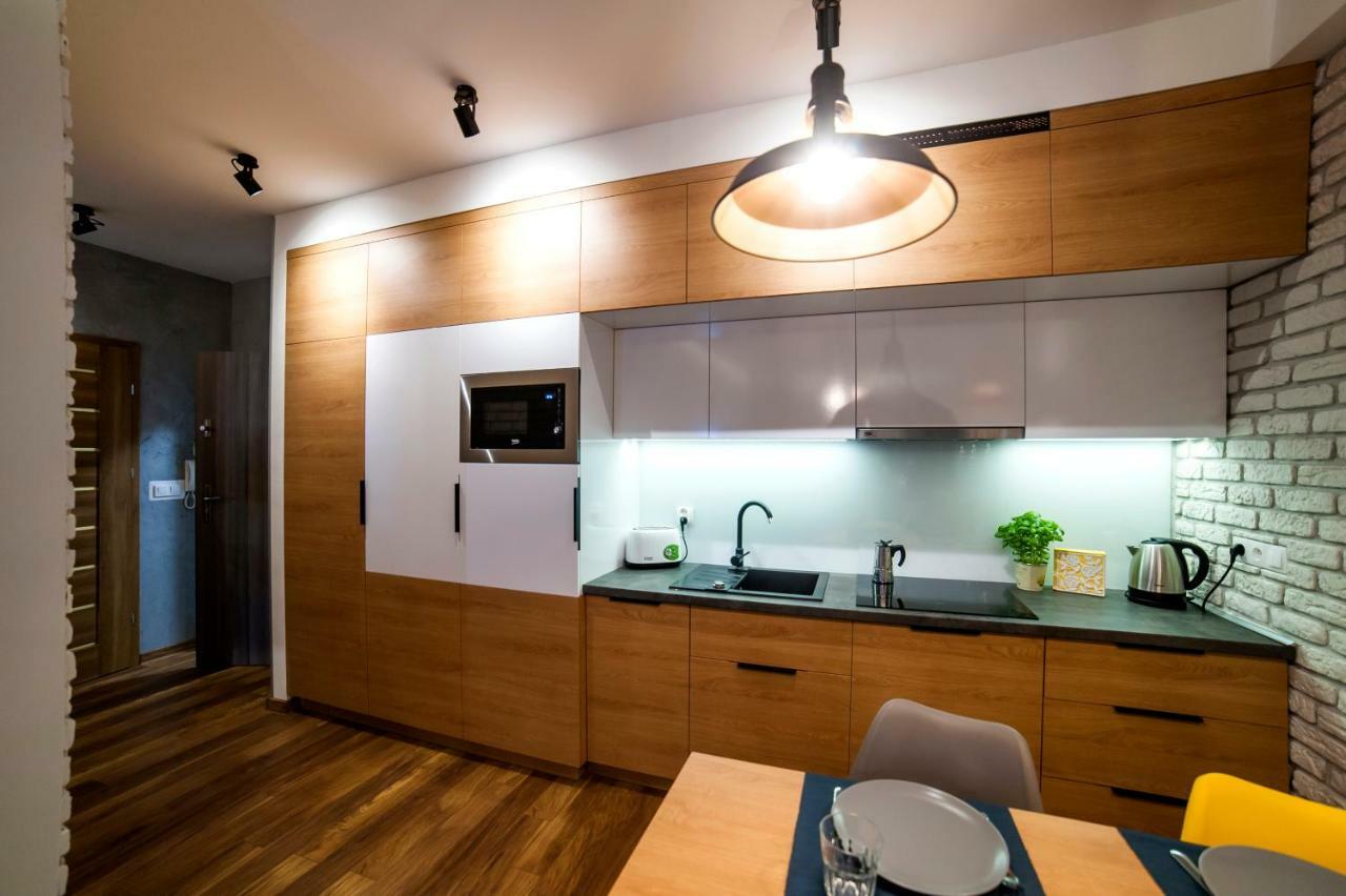 Urban Apart Uniejow Apartment Luaran gambar
